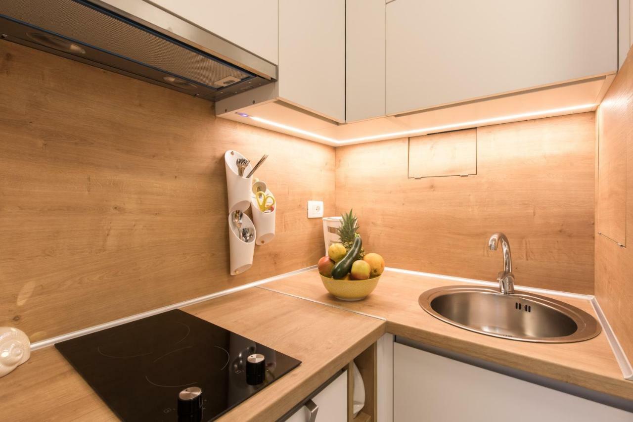 Studio Apartment Lucija Krk Town Exterior foto